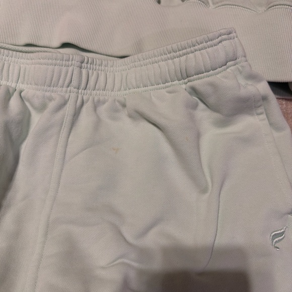 Fabletics set - Picture 3 of 3